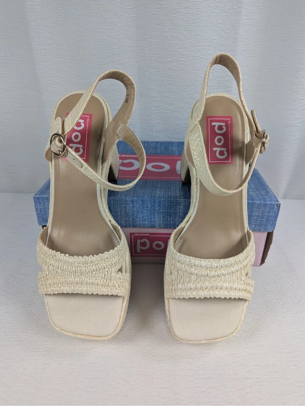 pop Applaud - Natural Woven Sandals - Chunky Platform Heel - Size 9.5M